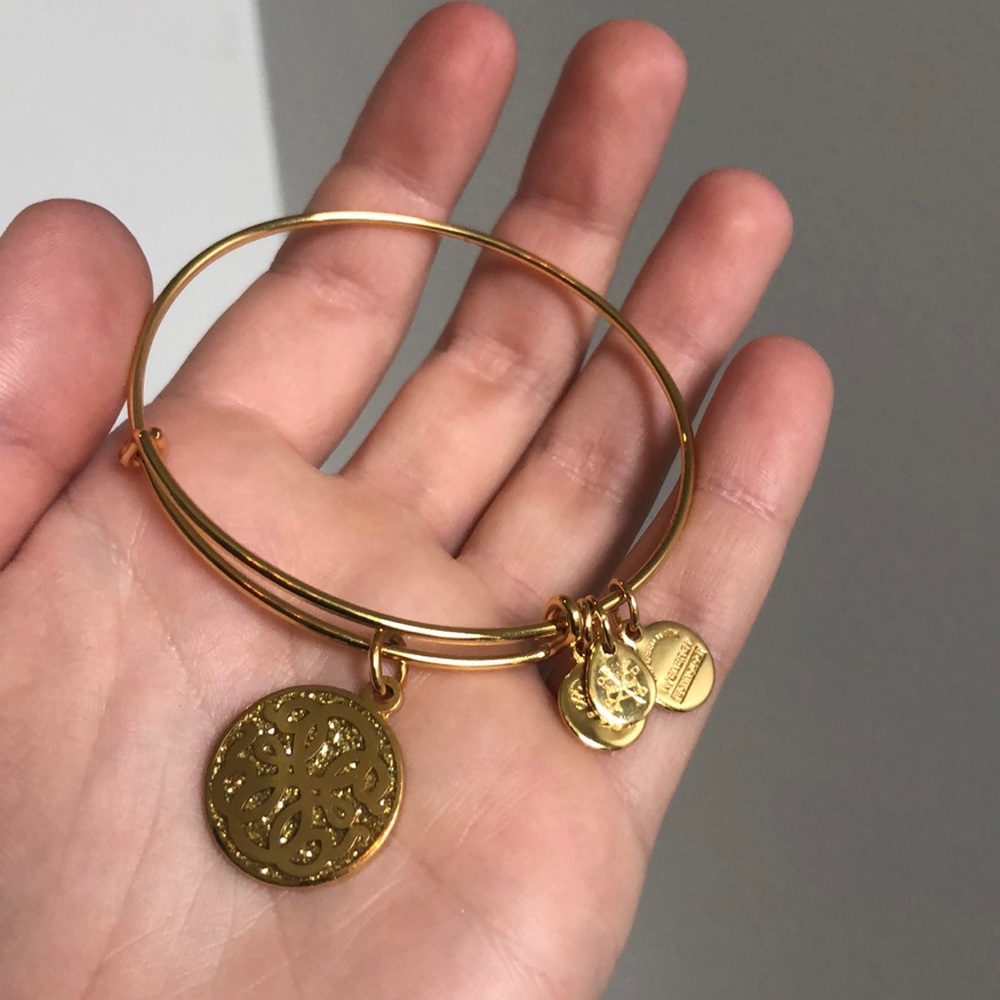 “Path of life” Alex and Ani bracelet